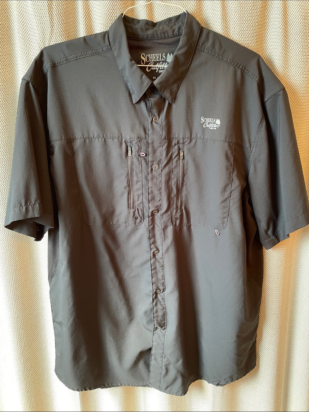 Men's Scheels Outfitters Short-Sleeve Button-Down Black Shirt